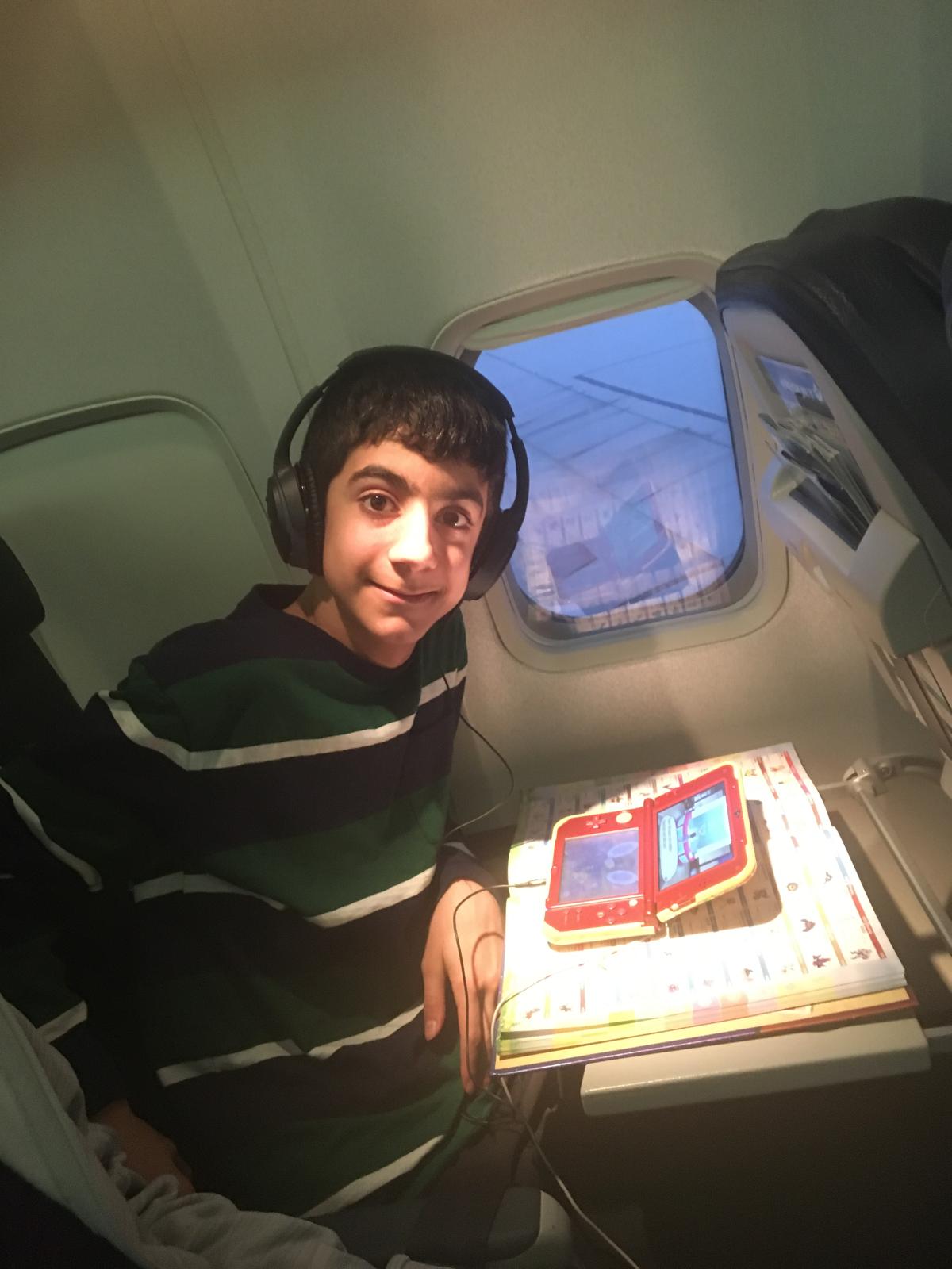 Amin playing Pokemon Moon